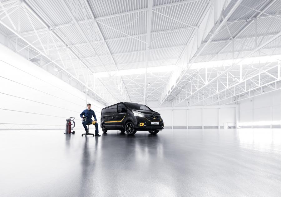  Renault Trafic Formula Edition 2017 года  (WW) (фото 3 из 6)